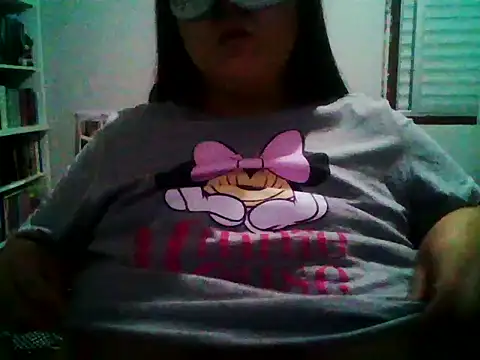 crazzyanne online show from November 2025 03:32:02 AM