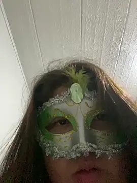 crazzyanne online show from February 2026 04:23:01 AM