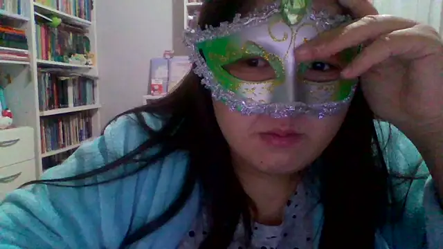 crazzyanne online show from May 2026 03:49:02 AM