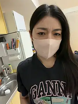 akimix xoxo online show from April 2026 11:50:02 AM