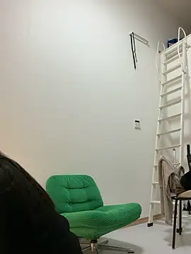 akimix xoxo online show from April 2026 04:35:01 PM