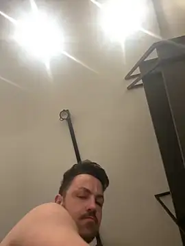 jhonny6969  online show from November 2025 07:57:02 AM