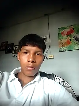 Snapshot of Brayanjuarez_10 chatting on October 2025 02:49:02 PM Brayanjuarez 10 online show from October 2025 02:49:02 PM