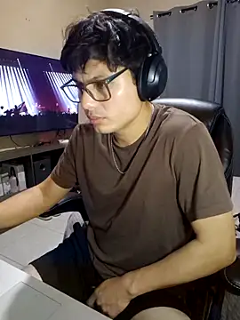 Snapshot of Ais_B10 chatting on December 2025 02:34:01 AM Ais B10 online show from December 2025 02:34:01 AM