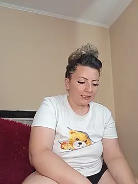 Gabrielaalialiali online show from May 2026 09:49:01 AM
