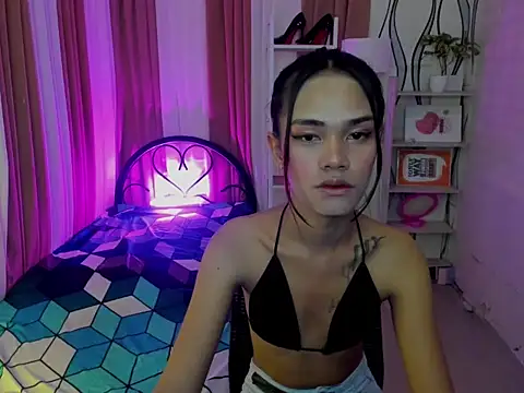 XxBigCockAliyahxX online show from October 2025 09:14:02 PM