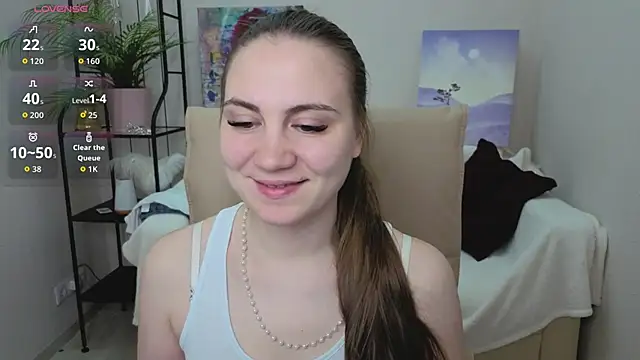 Snapshot of Nola_rich chatting on April 2026 01:36:01 AM Nola rich online show from April 2026 01:36:01 AM