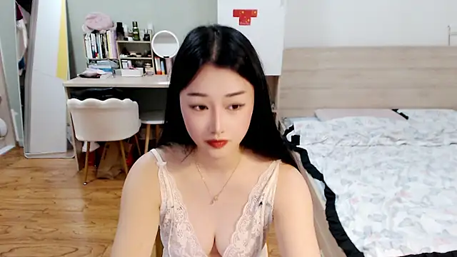 Snapshot of TT-07 chatting on October 2025 01:52:01 PM TT-07 online show from October 2025 01:52:01 PM