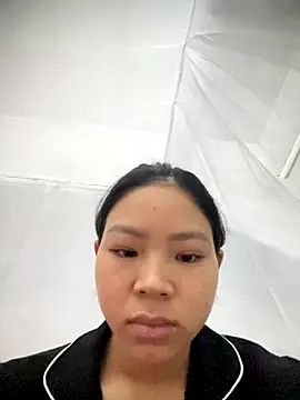 Snapshot of Milk_xx chatting on November 2025 08:14:01 PM Milk xx online show from November 2025 08:14:01 PM