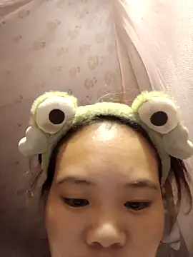 Bany x online show from October 2025 02:38:01 PM