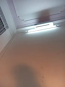 ezabel- online show from November 2025 01:44:02 PM