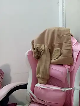 ezabel- online show from November 2025 01:15:02 PM