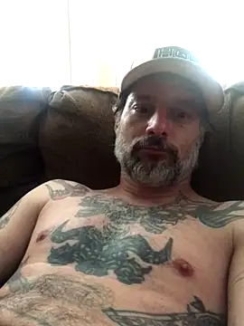 Snapshot of MuffledChase94 chatting on October 2025 03:33:02 PM MuffledChase94 online show from October 2025 03:33:02 PM