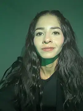 Snapshot of phenixpink22 chatting on November 2025 04:50:02 AM phenixpink22 online show from November 2025 04:50:02 AM