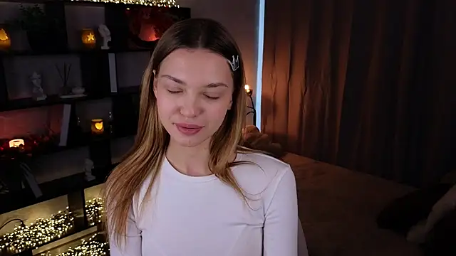 Snapshot of WildaLawson chatting on October 2025 05:59:01 AM WildaLawson online show from October 2025 05:59:01 AM