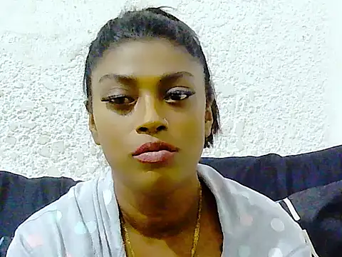 DOVE85 online show from November 2025 12:55:02 PM