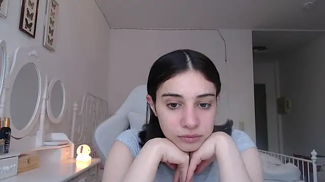 bellefleurrr online show from March 2026 07:06:02 AM