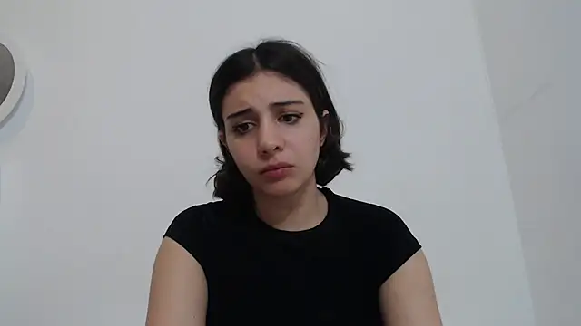 Snapshot of bellefleurrr chatting on July 2026 08:59:01 PM bellefleurrr online show from July 2026 08:59:01 PM