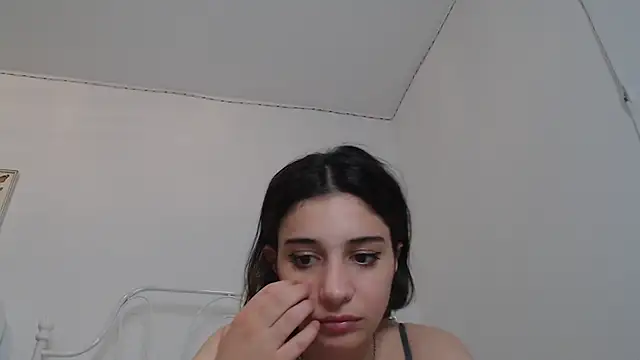 Snapshot of bellefleurrr chatting on June 2026 02:24:02 AM bellefleurrr online show from June 2026 02:24:02 AM