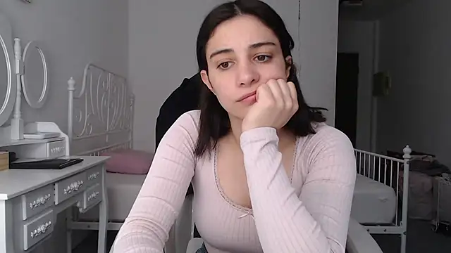 bellefleurrr online show from March 2026 12:29:01 PM