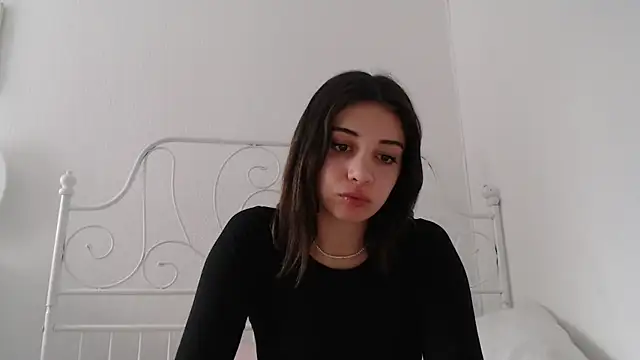 bellefleurrr online show from May 2026 05:49:02 PM