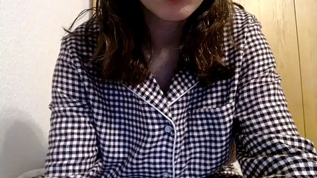 Snapshot of bellefleurrr chatting on November 2025 08:46:02 PM bellefleurrr online show from November 2025 08:46:02 PM