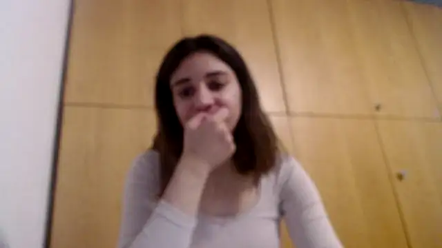 Snapshot of bellefleurrr chatting on November 2025 04:12:02 AM bellefleurrr online show from November 2025 04:12:02 AM