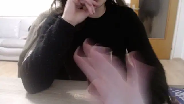 Snapshot of bellefleurrr chatting on November 2025 09:58:01 PM bellefleurrr online show from November 2025 09:58:01 PM