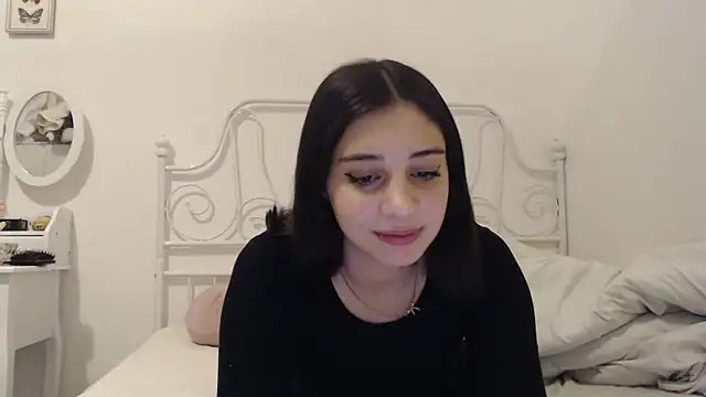 bellefleurrr online show from April 2026 10:16:01 PM