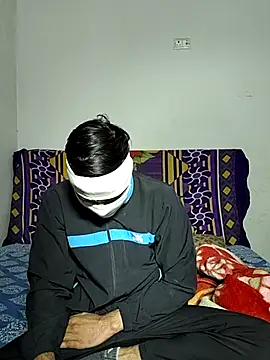 Heena-143 online show from November 2025 06:00:02 PM