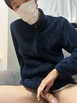 Snapshot of HERO113211 chatting on October 2025 11:42:02 AM HERO113211 online show from October 2025 11:42:02 AM