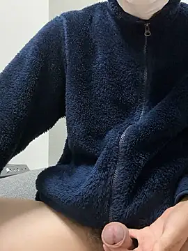 Snapshot of HERO113211 chatting on October 2025 04:15:02 PM HERO113211 online show from October 2025 04:15:02 PM