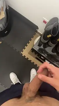 findomhot online show from November 2025 08:45:02 PM