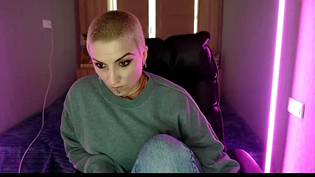 Sweet-n-Strong online show from May 2026 02:45:01 PM