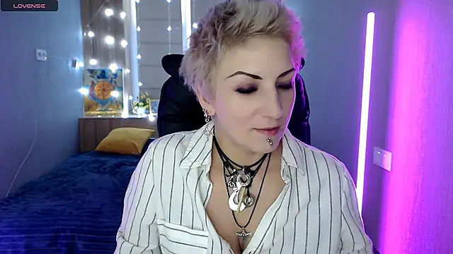 Sweet-n-Strong online show from December 2025 07:08:01 AM