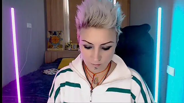 Snapshot of Sweet-n-Strong chatting on February 2026 12:36:02 PM Sweet-n-Strong online show from February 2026 12:36:02 PM