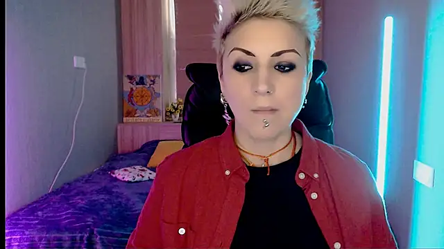 Snapshot of Sweet-n-Strong chatting on February 2026 07:51:01 AM Sweet-n-Strong online show from February 2026 07:51:01 AM