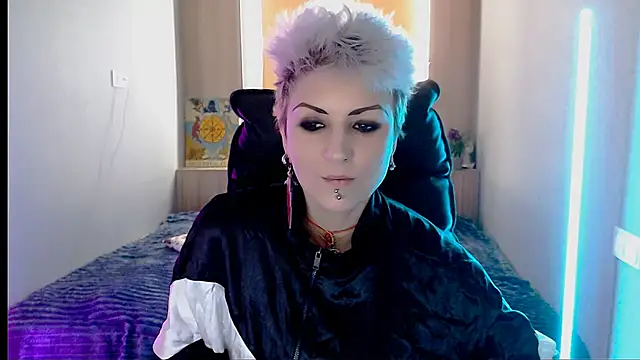 Snapshot of Sweet-n-Strong chatting on February 2026 12:27:01 PM Sweet-n-Strong online show from February 2026 12:27:01 PM