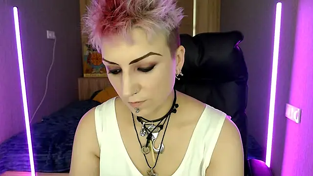 Snapshot of Sweet-n-Strong chatting on January 2026 07:48:01 AM Sweet-n-Strong online show from January 2026 07:48:01 AM