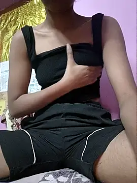 Snapshot of Kissu-Jaan chatting on December 2025 04:33:02 AM Kissu-Jaan online show from December 2025 04:33:02 AM