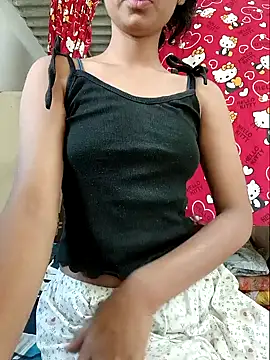 Snapshot of Kissu-Jaan chatting on May 2026 11:13:01 AM Kissu-Jaan online show from May 2026 11:13:01 AM