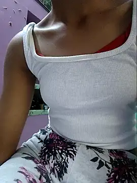 Snapshot of Kissu-Jaan chatting on October 2025 06:16:01 PM Kissu-Jaan online show from October 2025 06:16:01 PM