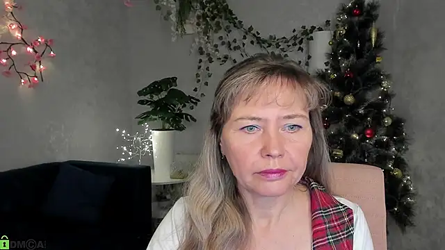 Carla Vogue online show from December 2025 10:58:02 AM