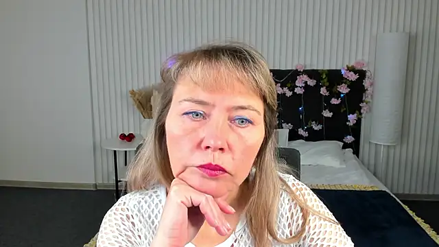 Snapshot of Carla_Vogue chatting on November 2025 03:10:01 AM Carla Vogue online show from November 2025 03:10:01 AM