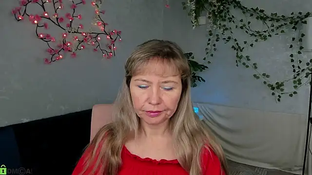 Carla Vogue online show from December 2025 10:14:02 AM