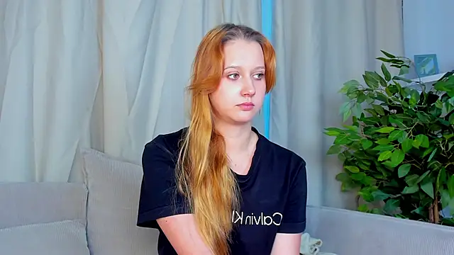 Charil Wilson online show from November 2025 04:27:02 AM