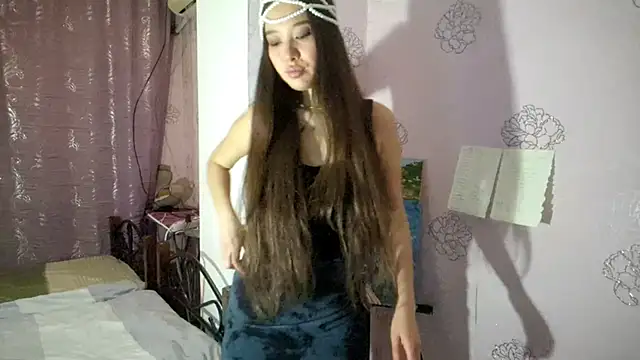 LumiHeart online show from October 2025 04:03:01 PM