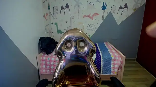 velvetvixen t online show from December 2025 01:06:02 PM