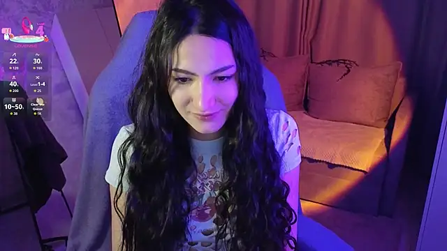 Mulan Lo online show from December 2025 06:46:01 PM