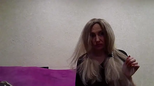 LilaniLoverx online show from May 2026 05:16:02 PM